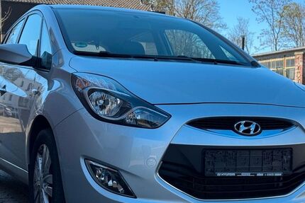 Hyundai ix20 89.309 km 9.950 &euro; Düren 52349