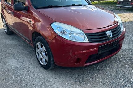 Dacia Sandero 186.500 km 1.100 &euro; Eggstätt 83125