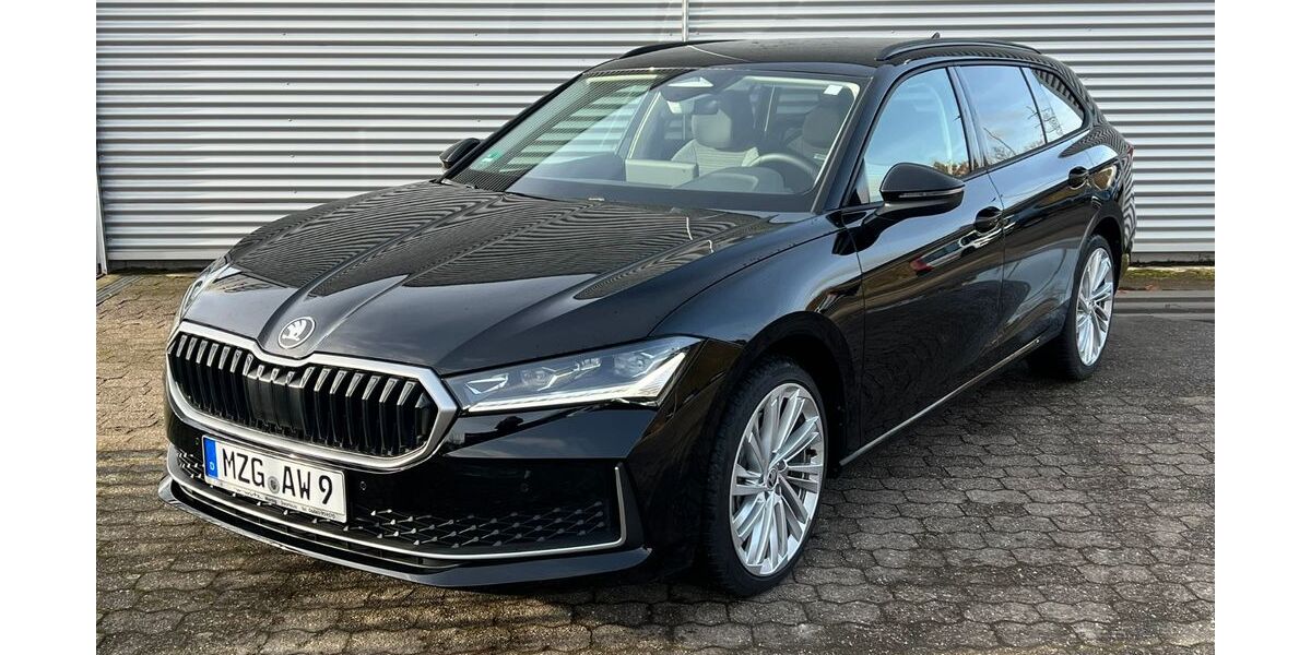 Skoda Superb 19.000 km 43.980 &euro; Merzig 66663