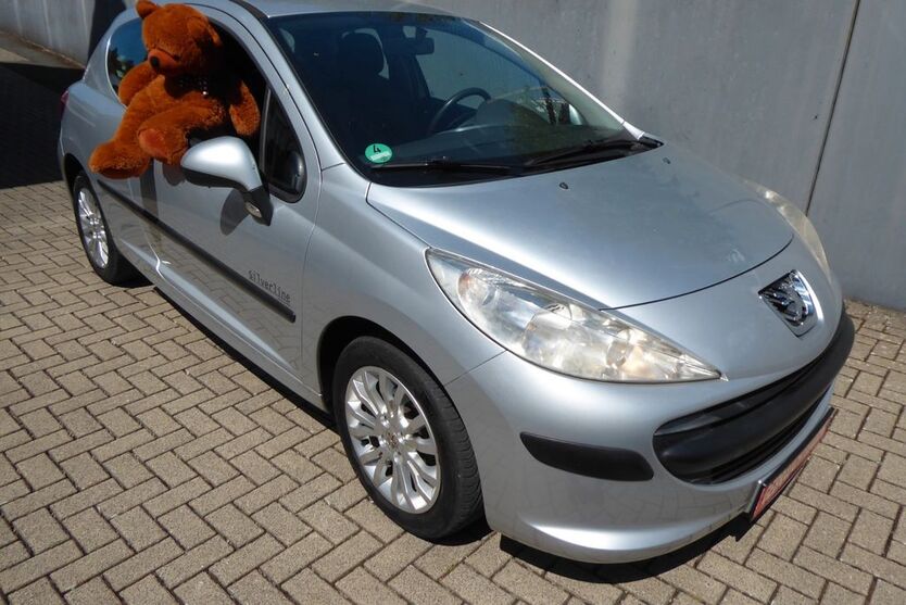 Peugeot 207 78.900 km 2.713 € Kreuztal-Krombach 57223