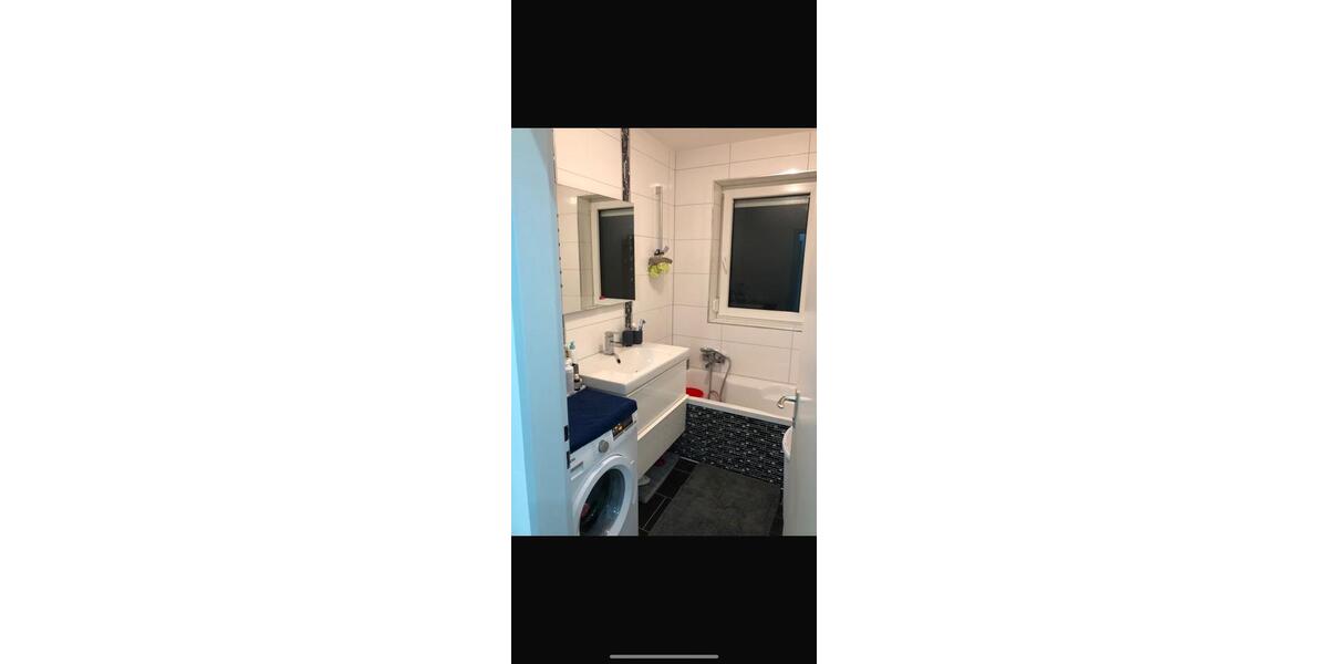 Wohnung zu verkaufen (BITTE KEINE MARKLER ANGEBOTE) 3 zimmer