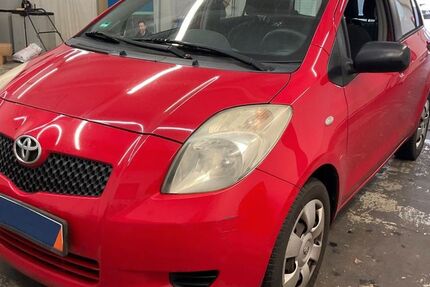 Toyota Yaris 185.000 km 3.000 &euro; Langenhagen 30851