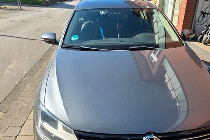 VW Jetta 182.000 km 4.000 &euro; Lippstadt 59556