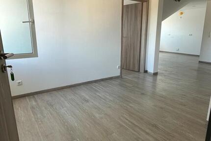 4 Zimmer Wohnung auf der Tremmelhauserhöhe
