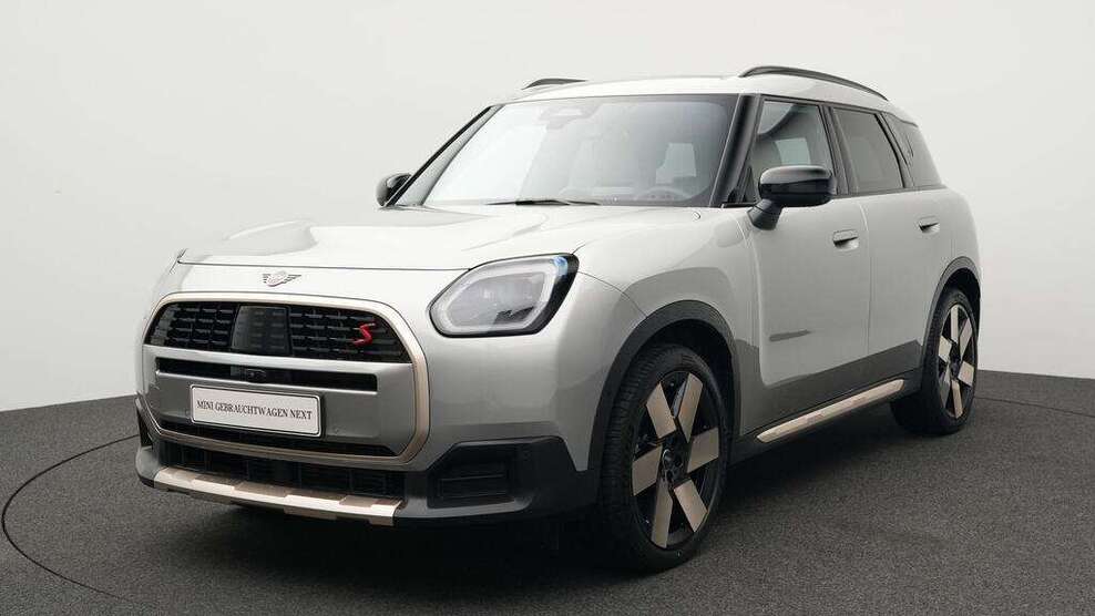 Mini Countryman S All4 12.293 km 41.537 € München 80788