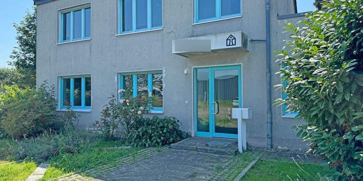Gewerbeobjekt Voerde Holthausen - 7 Zimmer, 140 m&sup2;, 390.000&euro; | Angebot:25154929