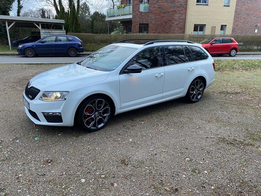 Skoda Octavia 100.000 km 18.350 € Oldenburg 26127
