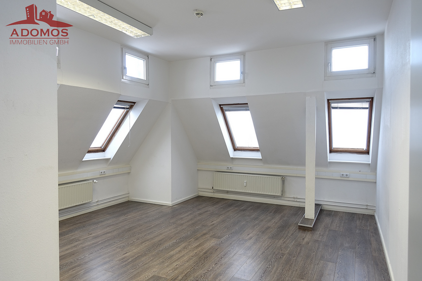 Büro in Potsdam 4.378 € 398 m²