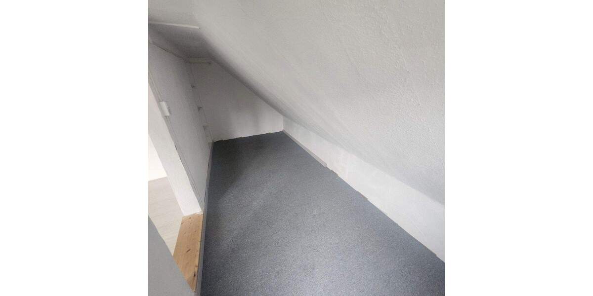 Einfamilienhaus Großschirma Großvoigtsberg - 3 Zimmer, 901 m&sup2;, 495&euro; | Angebot:25097676