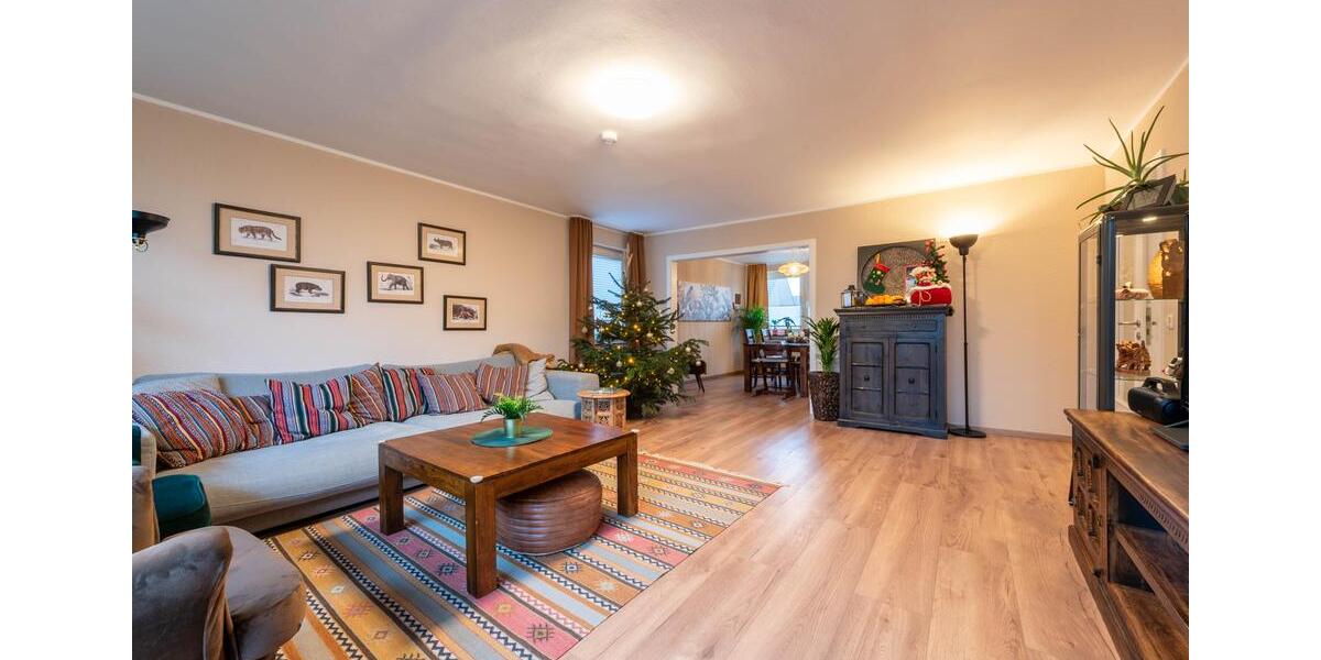 Wohnen nahe Baldeneysee: Großzügige 5-Zimmer-Wohnung mit Balkon 5 zimmer