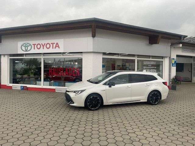 Toyota Corolla 62.000 km 24.990 € Cham 93413