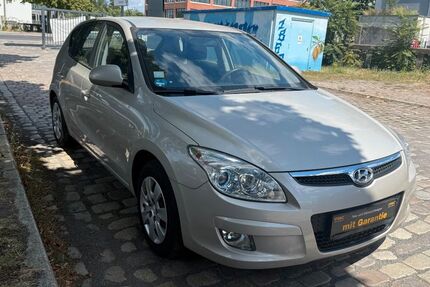 Hyundai i30 61.000 km 3.799 &euro; Berlin 12043