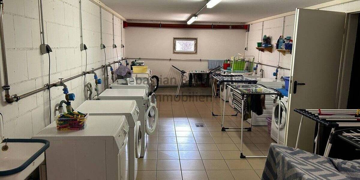 Etagenwohnung Ilmenau - 3 Zimmer, 80 m&sup2;, 150.000&euro; | Angebot:26920477