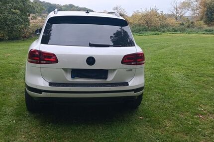 VW Touareg 108.200 km 26.500 € Hückelhoven 41836