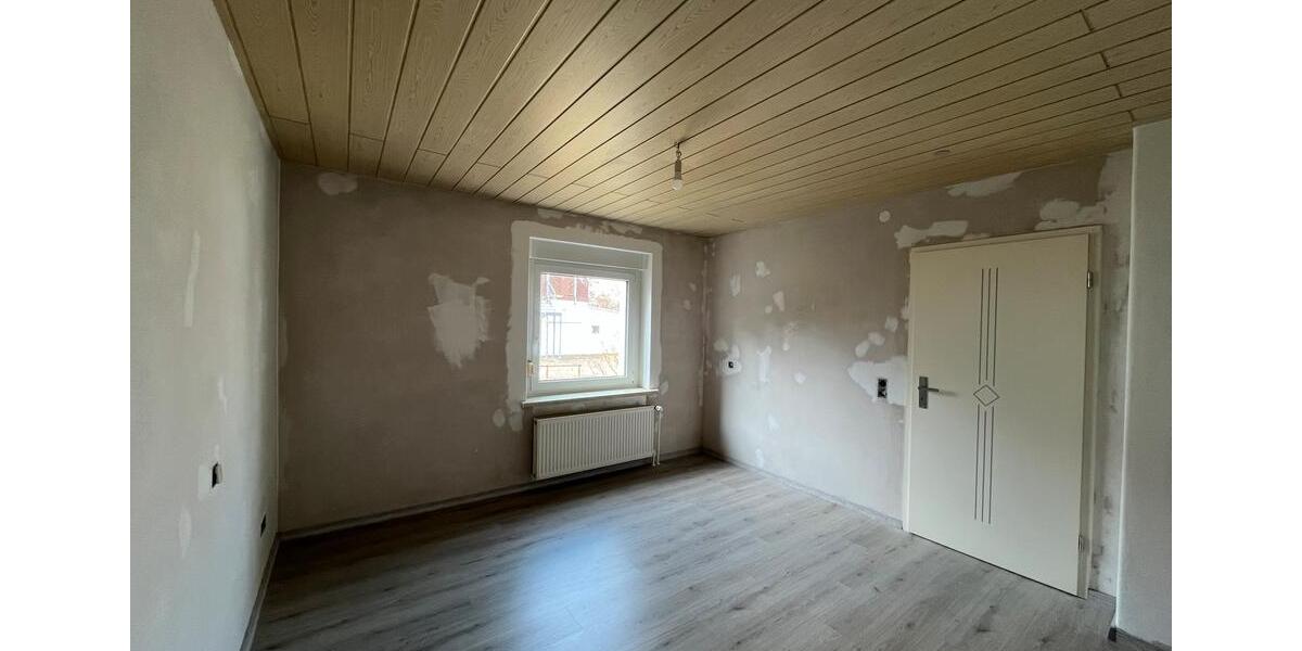 Mehrfamilienhaus, Wohnhaus Teuchern - 275.000&euro; | Angebot:26766473