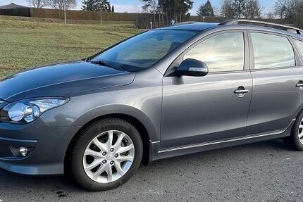 Hyundai i30 187.000 km 3.800 &euro; Neustadt 53577
