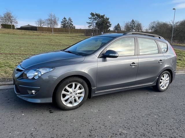 Hyundai i30 187.000 km 3.800 &euro; Neustadt 53577