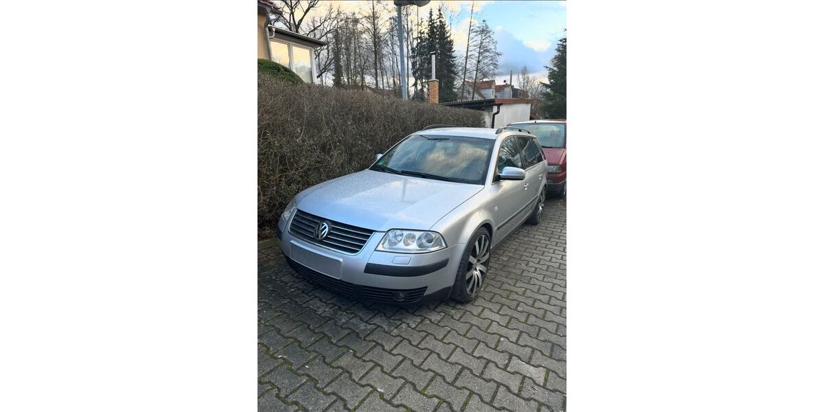VW Passat Variant 182.000 km 6.000 &euro; Schwepnitz 01936