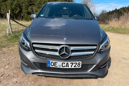 Mercedes B 180