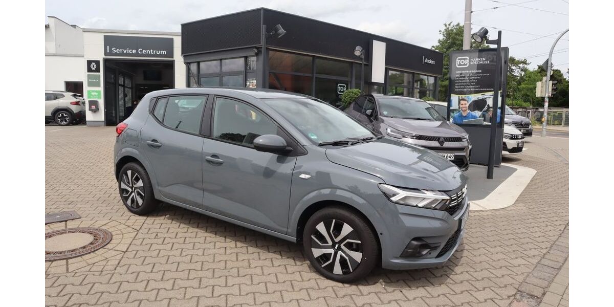 Dacia Sandero 6.000 km 14.680 &euro; Dresden 01097