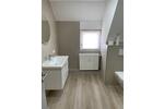 Etagenwohnung Uetze - 5 Zimmer, 115 m&sup2;, 1.000&euro; | Angebot:26415853