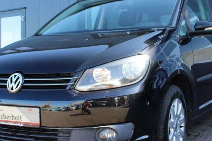 VW Touran 218.500 km 5.840 &euro; Kohlberg 72664