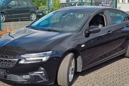 Opel Insignia 121.200 km 9.999 &euro; Köln 51149