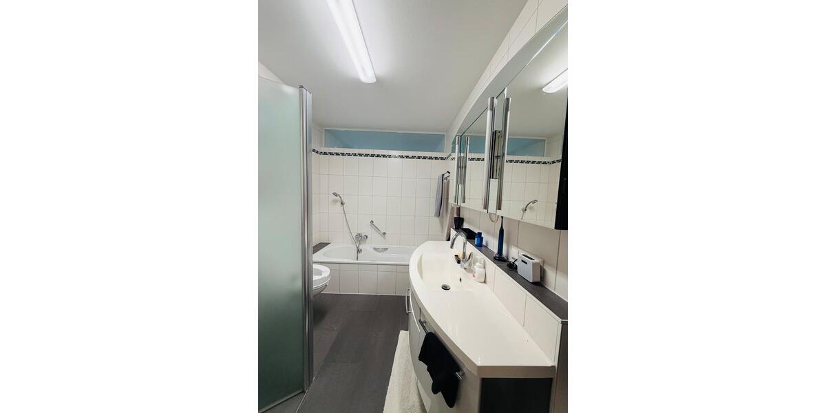 Etagenwohnung Aschaffenburg Österreicher Kolonie - 3 Zimmer, 92 m&sup2;, 1.100&euro; | Angebot:26402654