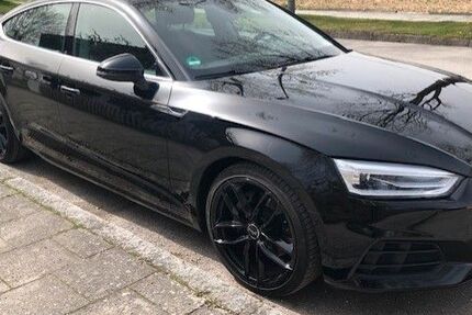 Audi A5 155.816 km 18.300 € München 81245