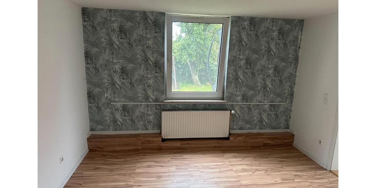 Erdgeschoßwohnung Rodenberg - 7.5 Zimmer, 165 m&sup2;, 1.000&euro; | Angebot:26394121