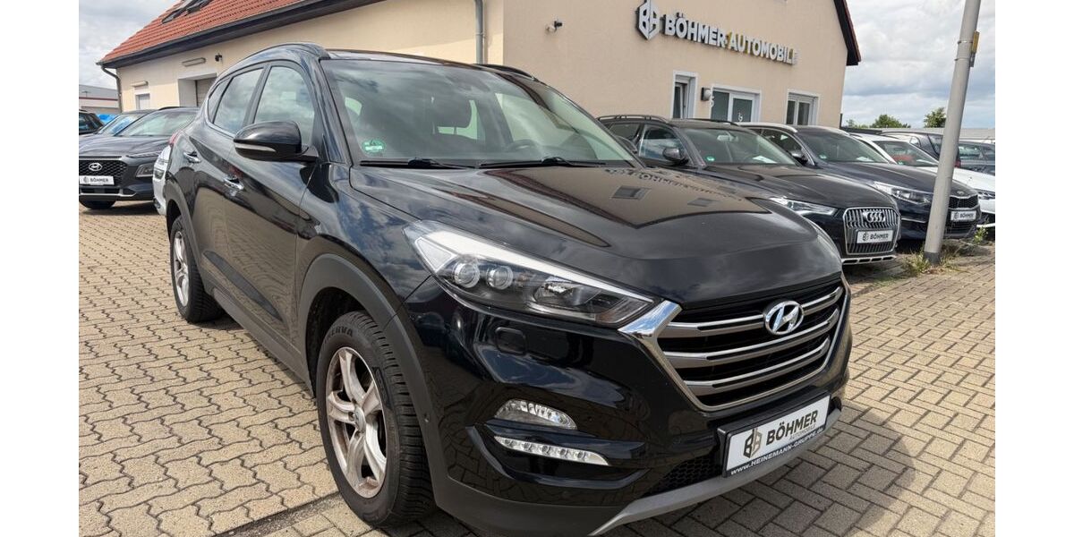 Hyundai TUCSON 164.000 km 10.990 &euro; Salzgitter 38229