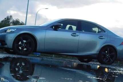 Lexus IS 300 90.000 km 22.000 &euro; Kelberg 53539