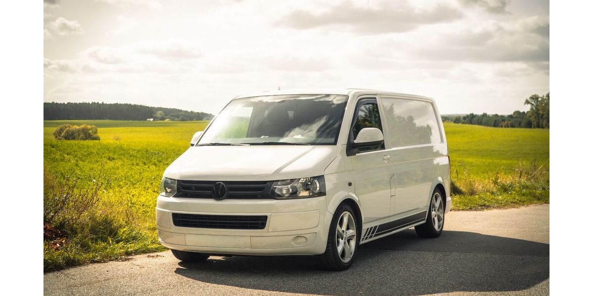 VW T5 Transporter 183.000 km 16.499 &euro; Rostock 18057