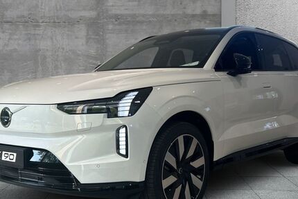 Volvo EX90 1.355 km 89.990 &euro; Berlin 12169