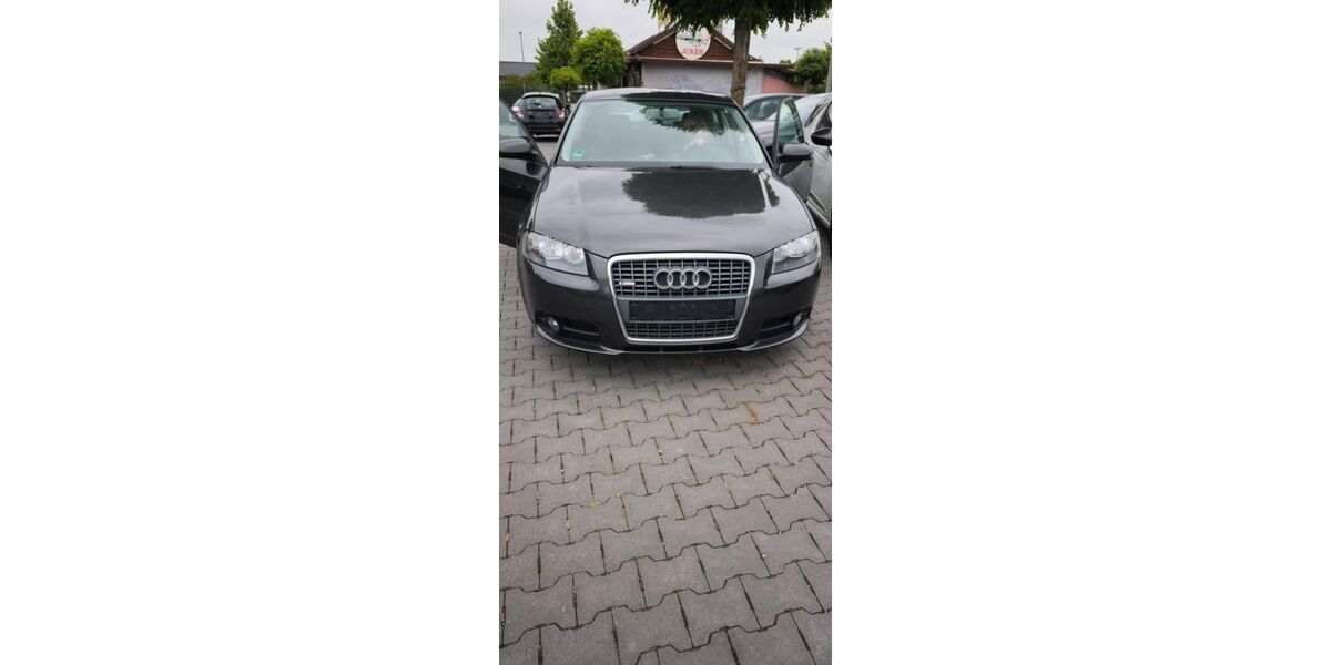 Audi A3 196.000 km 2.700 &euro; Rietberg 33397