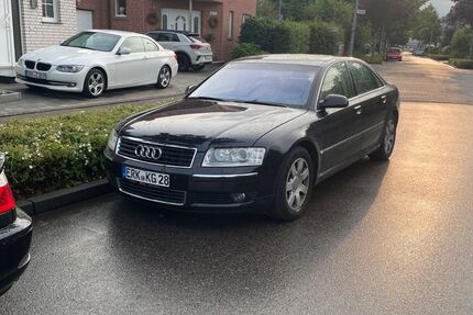 Audi A8 230.000 km 6.000 &euro; Erkelenz 41812