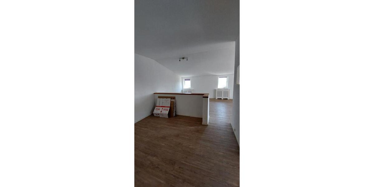 Maisonettenwohnung Radolfzell am Bodensee - 4.5 Zimmer, 172 m&sup2;, 1.400&euro; | Angebot:26310136
