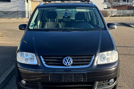 VW Touran 152.000 km 3.490 &euro; Appenweier 77767
