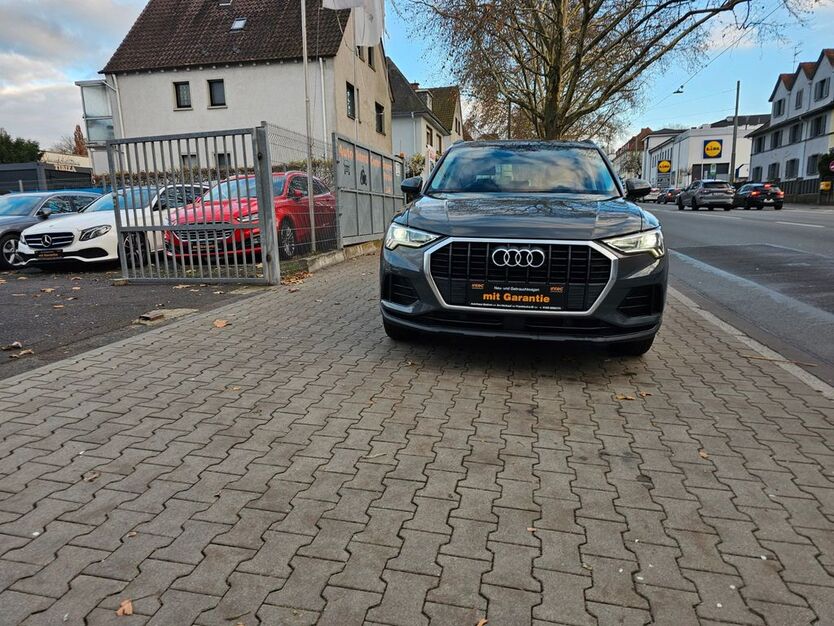 Audi Q3 130.000 km 24.800 € Offenbach 63071