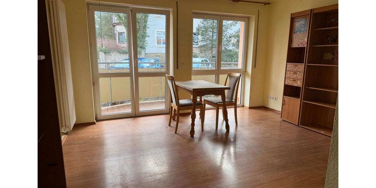 Hochparterre Neustadt in Sachsen - 1 Zimmer, 30 m&sup2;, 39.900&euro; | Angebot:25837820