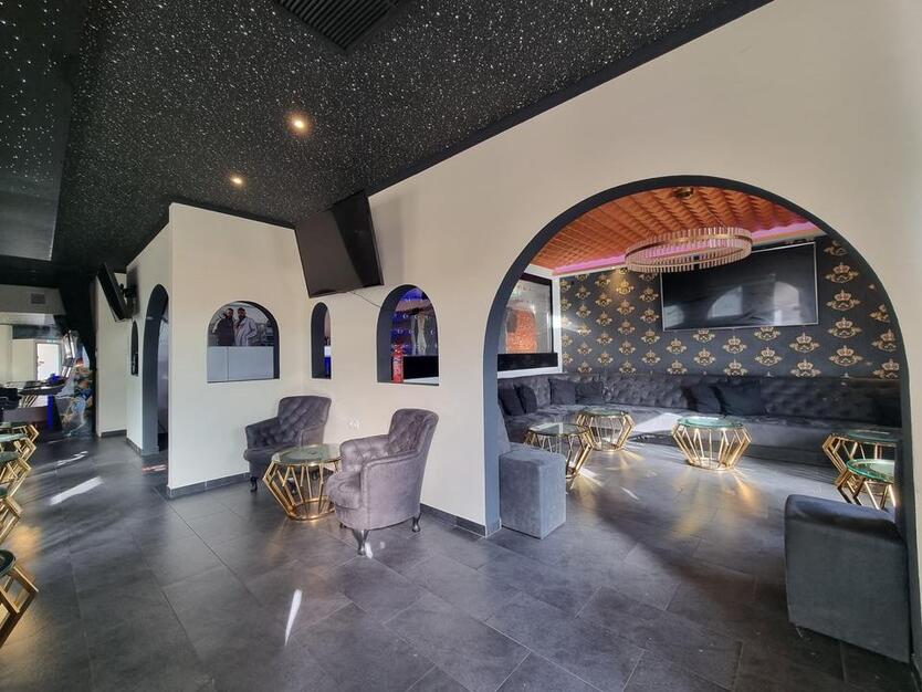 Besondere Immobilie für Gastronomie, Ladenfläche oder Büroräume zu vermieten in Ganderkesee! zimmer