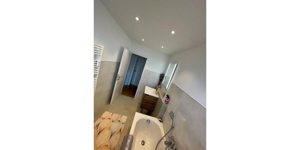 Etagenwohnung Radolfzell am Bodensee - 3 Zimmer, 80 m&sup2;, 380.000&euro; | Angebot:27046373