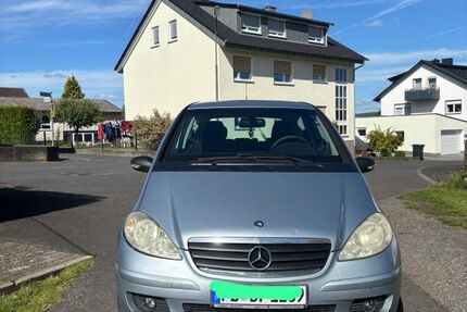 Mercedes-Benz A 180 198.111 km 1.699 &euro; Großenlüder 36137