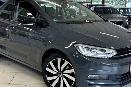 VW Touran 44.989 km 32.490 &euro; Geesthacht bei Hamburg 21502