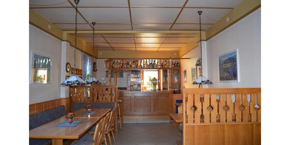Einfamilienhaus Hildesheim Oststadt/Stadtfeld - 20 Zimmer, 380 m&sup2;, 1.200.000&euro; | Angebot:27199778