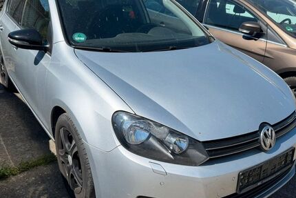 VW Golf 270.000 km 3.000 &euro; Jena 07751