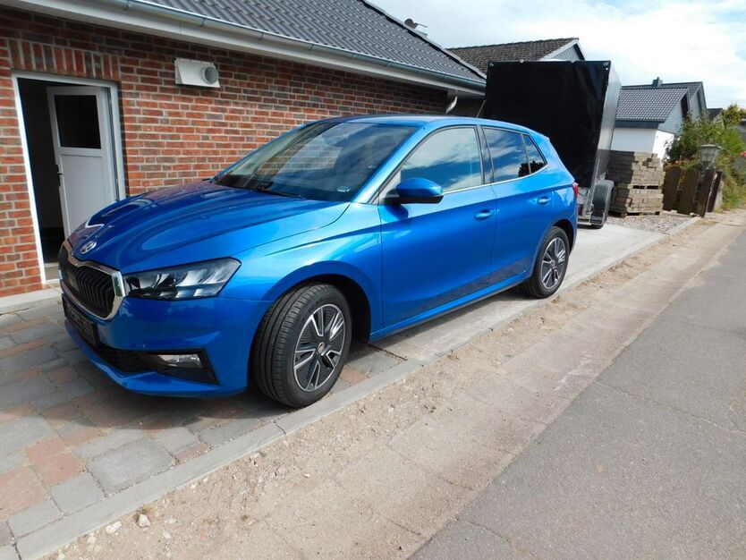 Skoda Fabia 15.600 km 18.800 € Holzdorf 24364