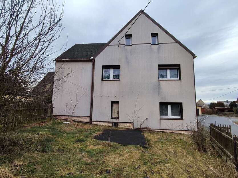 Haus zum Kaufen in Pockau-Lengefeld 40.000 € 80 m²
