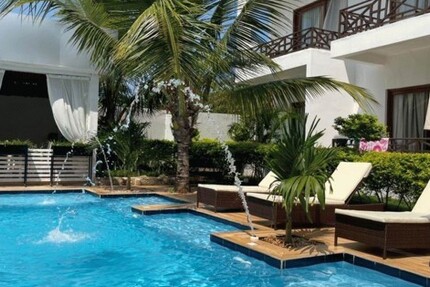 Boutique-Hotel - Bungalows - Gewerbeobjekt NUNGWI | Angebot:26089970