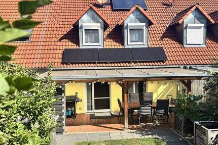 Reihenmittelhaus mit Garten und Garage 4 zimmer
